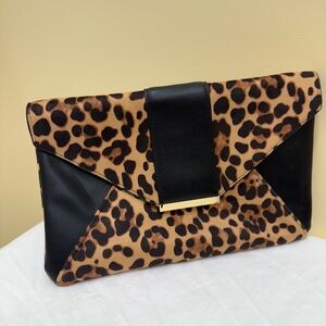 Elegant Black and Tan Women's Clutch INC